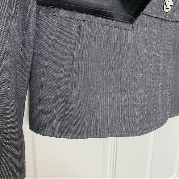 Anne Klein Black Charcoal Plaid Career Blazer Jacket Women's 12 Toggle Closure - Picture 9 of 13